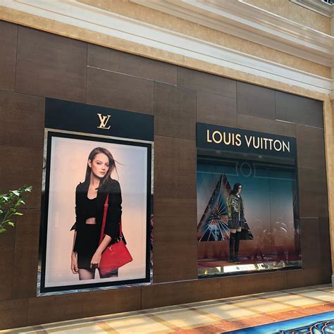 louis vuitton las vegas bellagio women's|bellagio gift card.